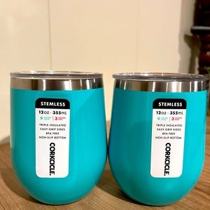 2 New Turqoise Corkcicle stemless 12 oz cups